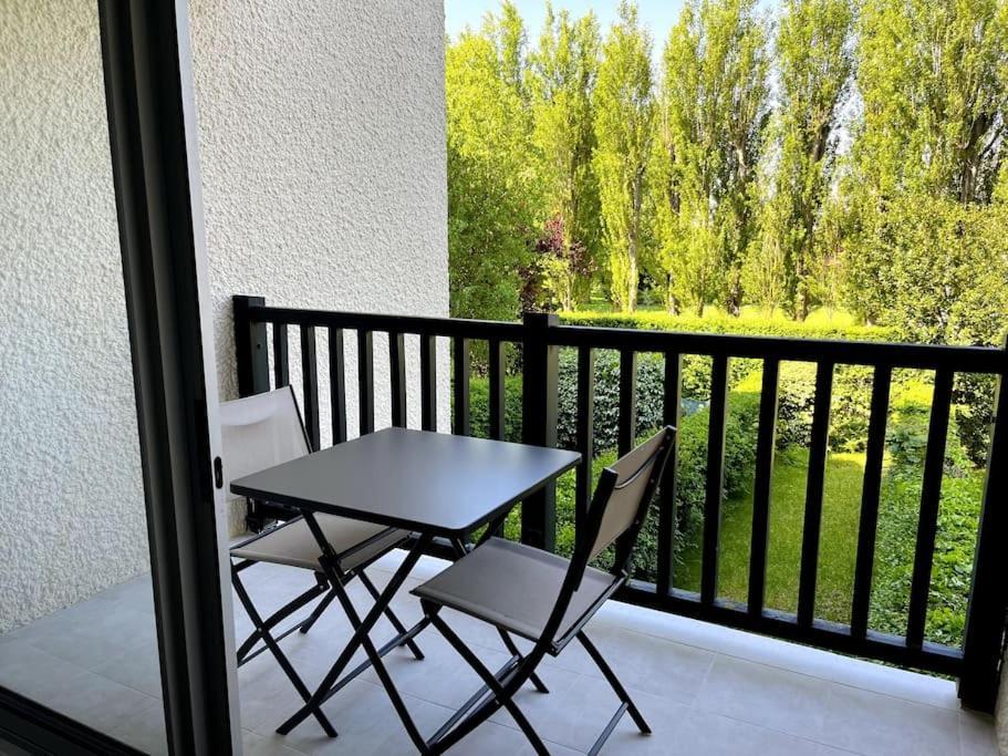 Appartement Le Garden - Studio Refait A Neuf Proche Mer Et Commerces à Cabourg Extérieur photo
